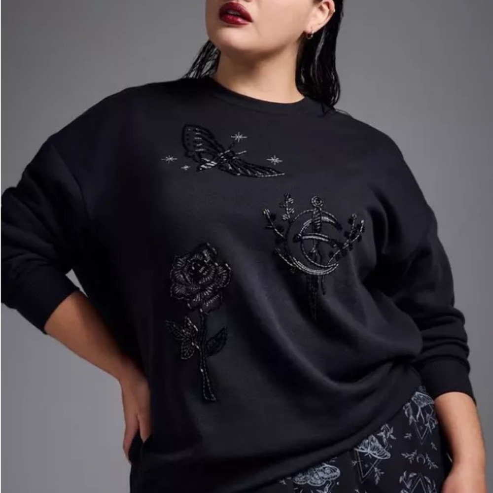 Torrid Nightfall Relaxed Cozy Fleece Beaded Sweatshirt sz 1